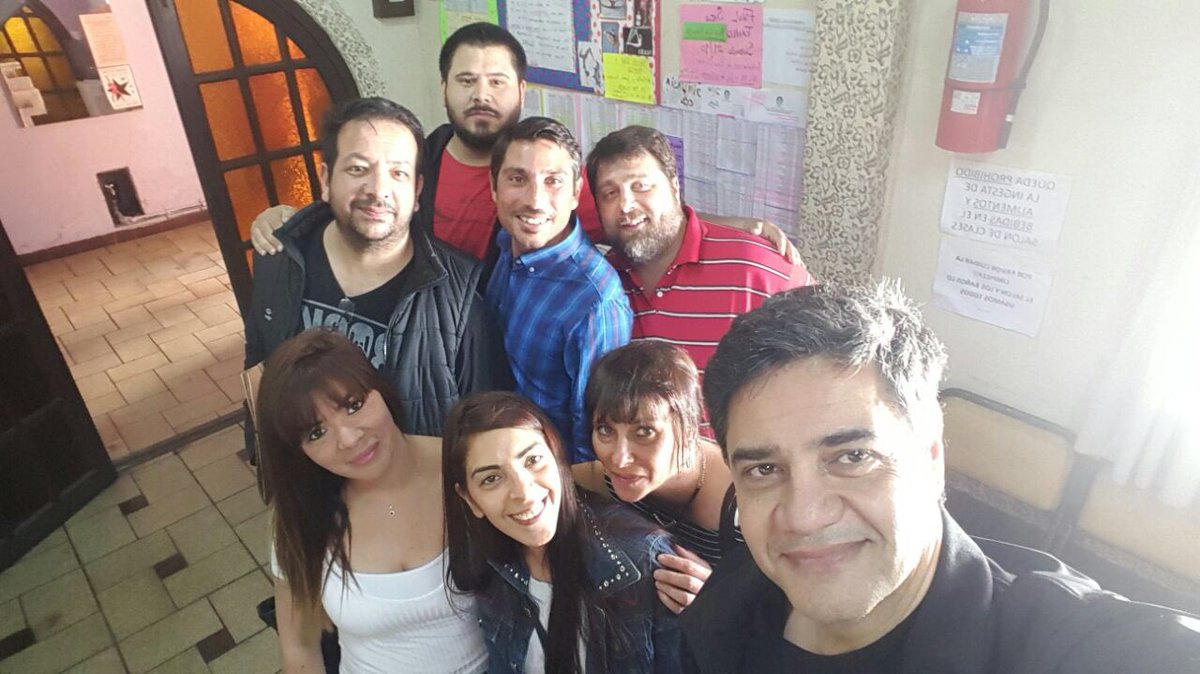 DaniFerBar1972's tweet photo. Dar las gracias también timbramos https://t.co/jSb3vkiIyt