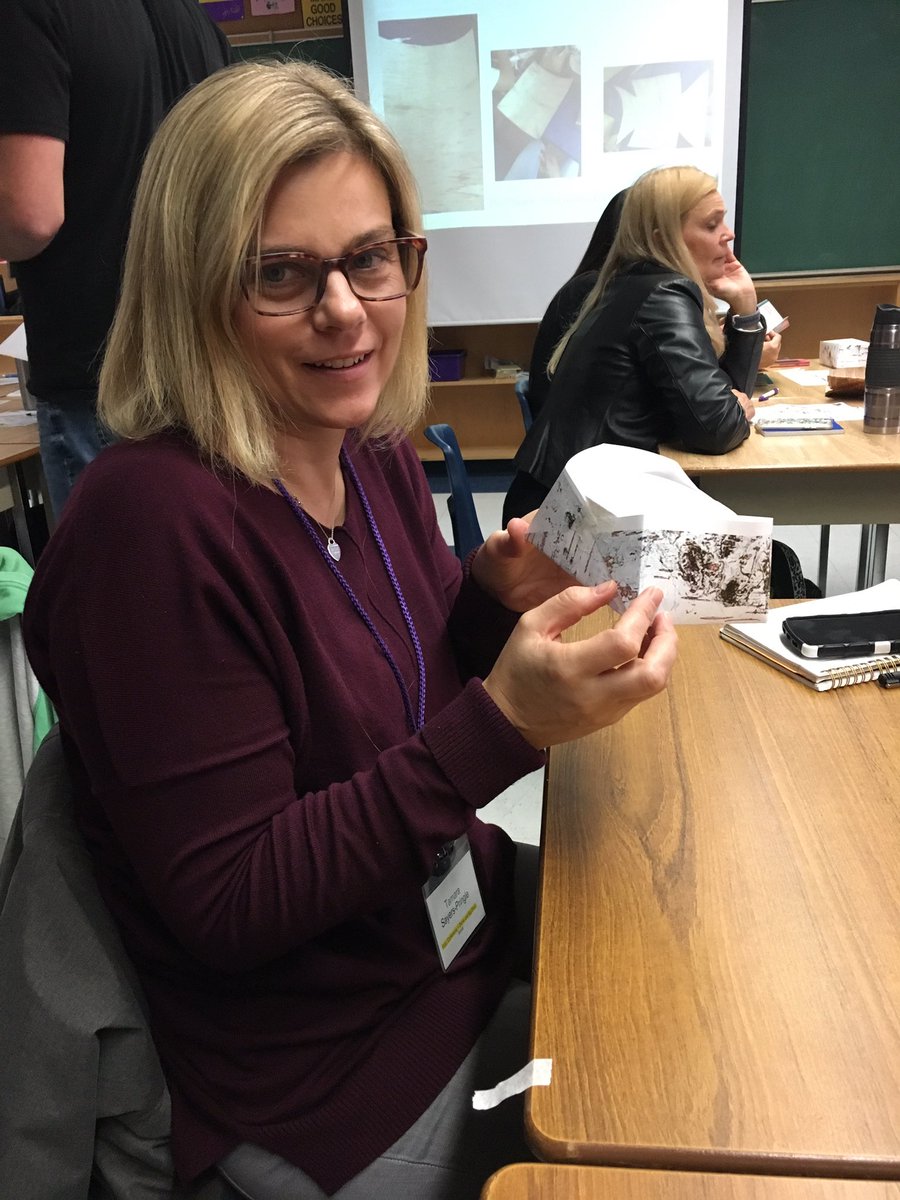 KNAER_RECRAE's tweet photo. Angles, measuring, length, base, height &amp; more when making baskets &amp; talking #Math. #Indigenous Knowledge + Math @FNMIEAO #FNMV @mknrcm https://t.co/5YQ8OzW0kE