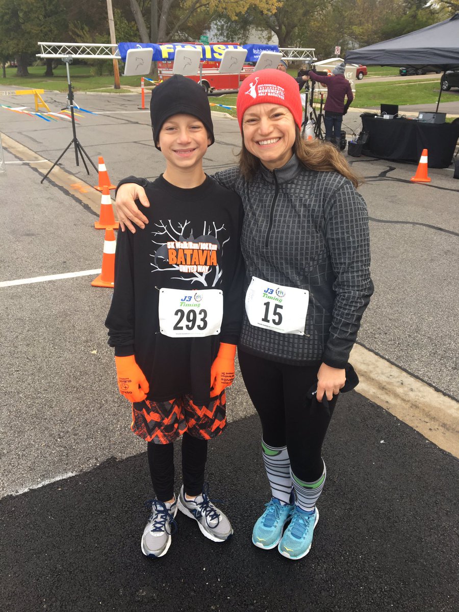 MrsAveryJBN's tweet photo. Great morning to run the BatFest 5K! https://t.co/LVNvAeWL6E