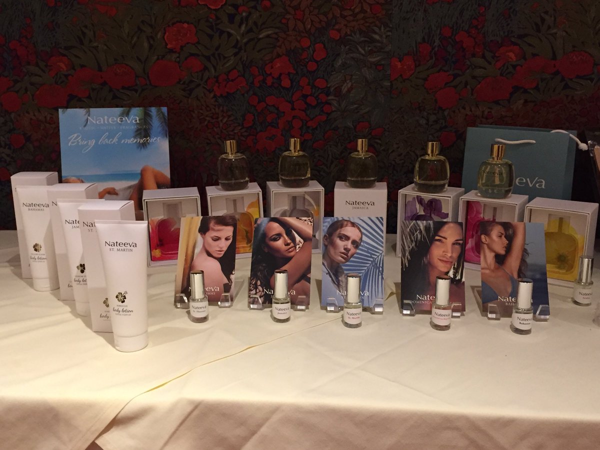 NateevaTweets's tweet photo. #SniffaFallBall2017 #fragrancecollection https://t.co/CP3nVcQWOk