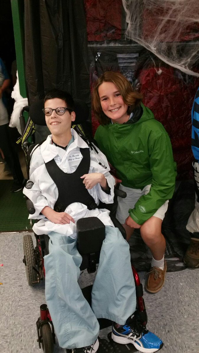 KellyBru3's tweet photo. 1st dance for our hero was a huge success. Thankful for such an inclusive school. #TRjHS #warriorpride ππ @sean_gilrein Thank you!! https://t.co/ebmjZNlbhI