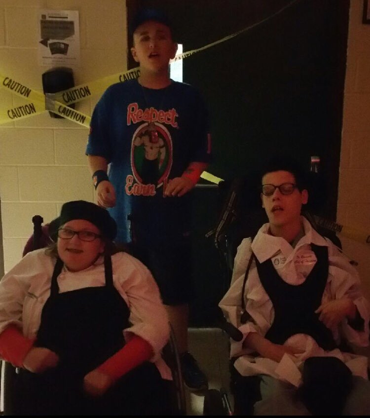 KellyBru3's tweet photo. 1st dance for our hero was a huge success. Thankful for such an inclusive school. #TRjHS #warriorpride ππ @sean_gilrein Thank you!! https://t.co/ebmjZNlbhI