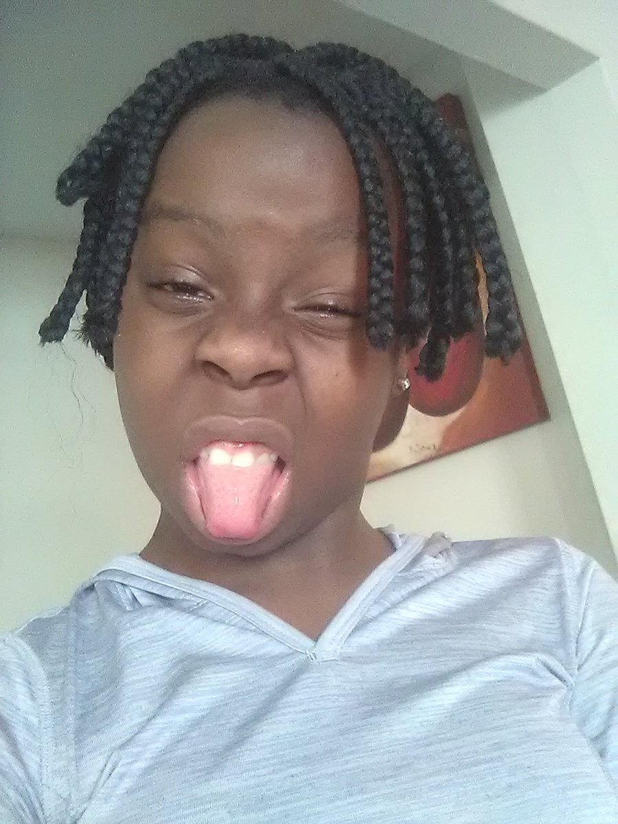 asante_ngwane's tweet photo. Just hate it when ppl follow me and then unfollow like what the fuck

Follow for life bitch 😠😒 https://t.co/vPWVHqXQap