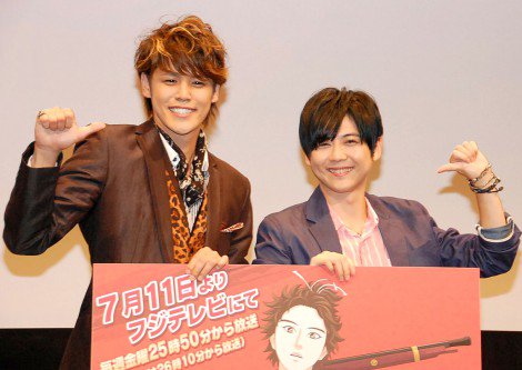 垢移行 マモと梶くんの身長差が好きすぎる 梶くんも170cmと低くない身長だけど 1cmのマモの隣だと小さく見えてなんとも可愛らしい 身長 Googleさんより 宮野真守 梶裕貴