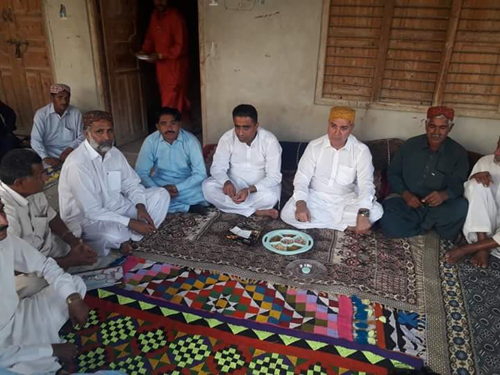 miraltafkhoso's tweet photo. Today Alongwith  Mir Gul Muhammad @gmjakhrani  Offered Condolence with party workers &amp; Notables n differnt areas of Tangwani @BBhuttoZardari https://t.co/p6ZYRZonCv