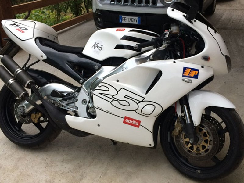 AM__Creative's tweet image. 