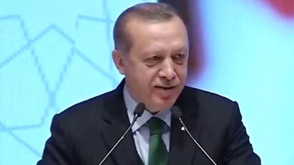 BirGun_Gazetesi's tweet photo. Erdoğan'dan Kılıçdaroğlu'ya: Belediyelerde bazı isimlerin seçimi beklemeden değişmesi gerekiyorsa, yaparız. Sana ne?
https://t.co/1p0YI9KGPf https://t.co/tFdFC82kmp