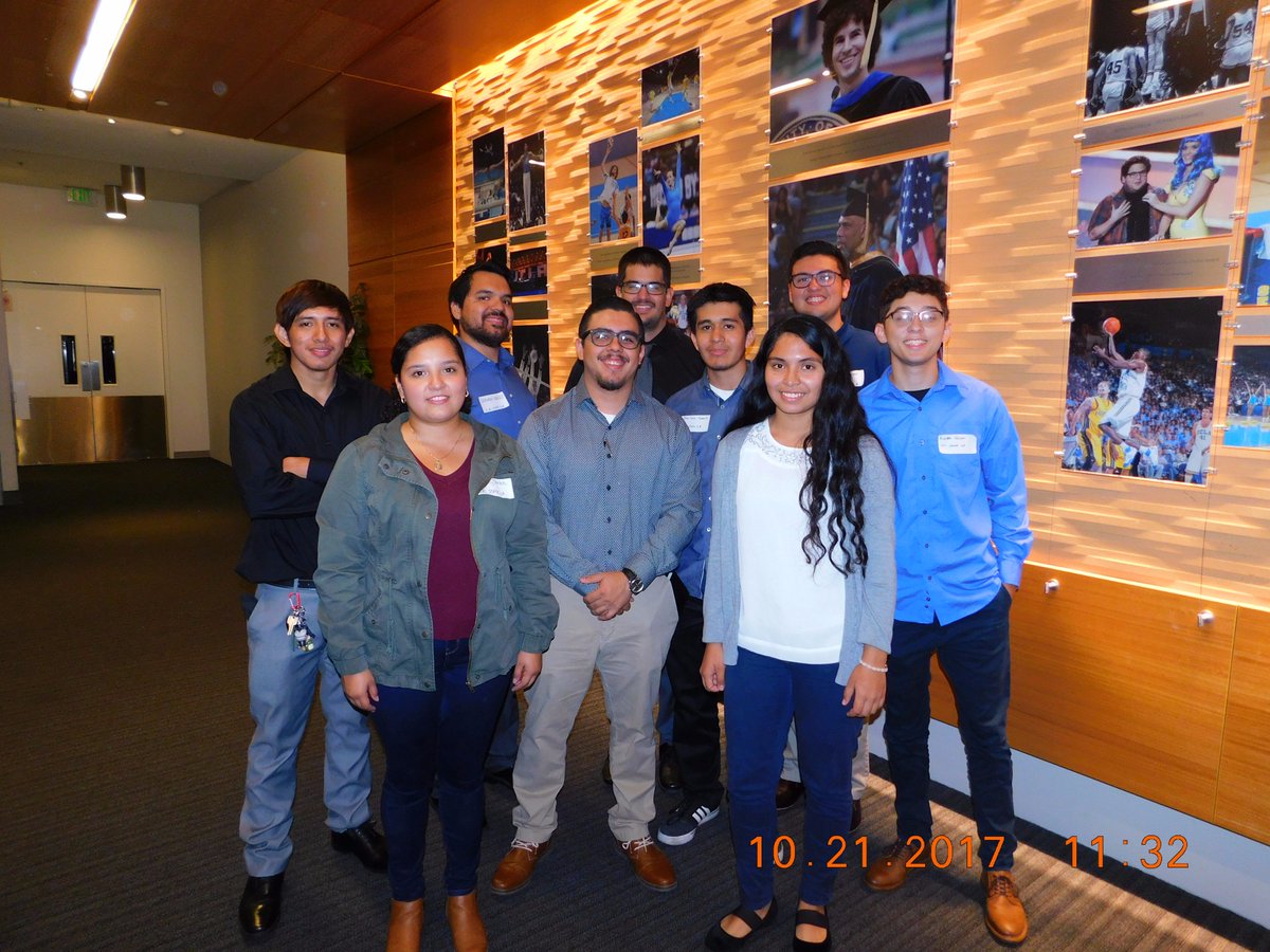 CalStateLA_ASCE's tweet photo. Some more highlights from last weekend. @CalStateLA_ASCE members at the @MLAB_YMF Annual Student Mixer! #CalStateLAECST #ASCE #LAYMF https://t.co/0ihdlVkOP1