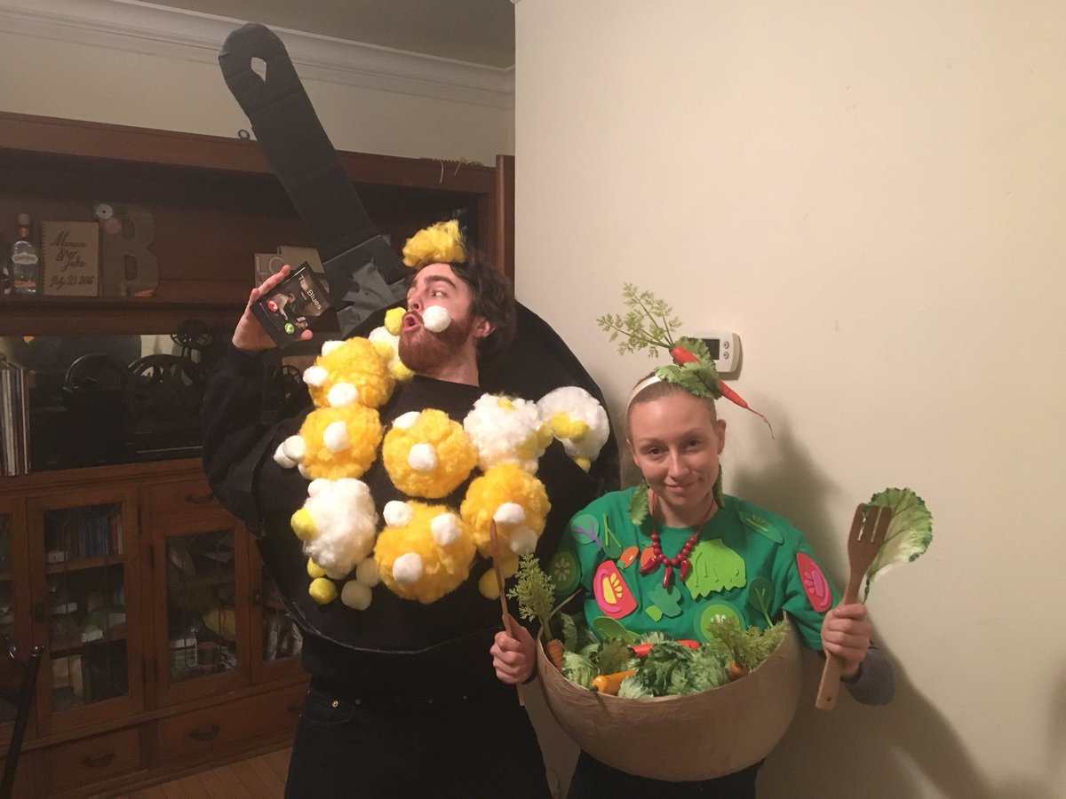 @pattymo feel like you would appreciate our costume.