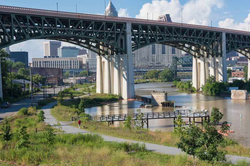 chrisronayne's tweet photo. Since 1956 #CLE Temp rose 2.5 F w 4 more 90+days Thanks @portofadam @Matt_T_Schmidt & Erick Rodriguez for #ClimateSmartCity ideas @APA_CLE https://t.co/FbbTMX0ZM4