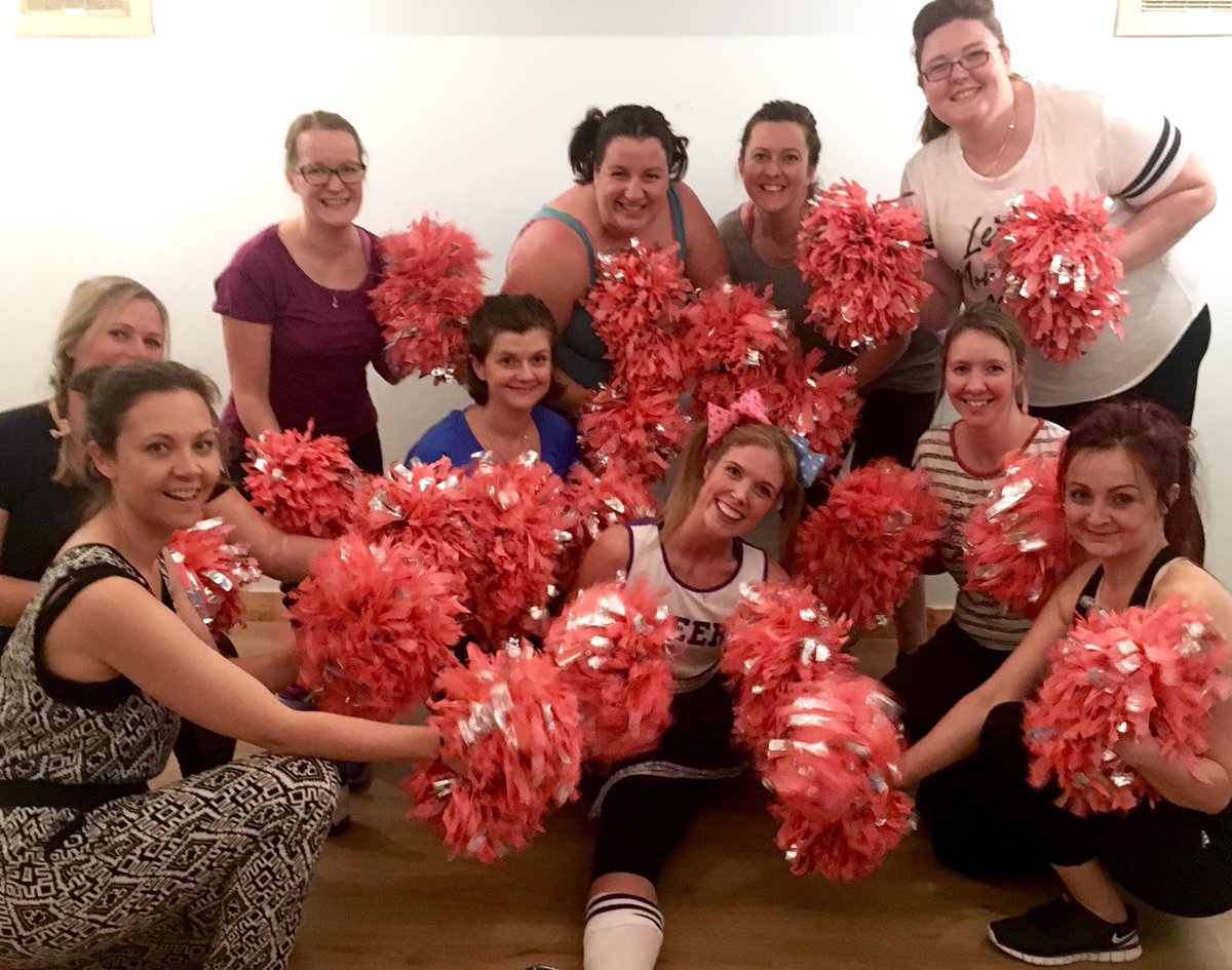 The #TetleyTeam are here for Tina's #Cheerleading #henparty in #Bristol!! Dream team! @ZoeGray29 <a href="/CheerleadingCo/">Cheerleading Company</a>