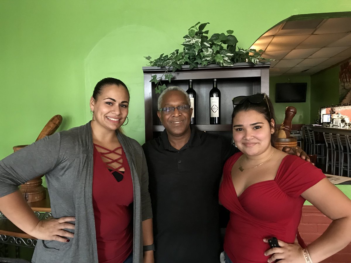 McArthurLIA's tweet photo. Thank you to La Cocina Puertorriquena 🇵🇷 for the wonderful donation they contributed for Mustang Fest🐎❤️#LIA #Mustangfest @latinosinacti0n https://t.co/vW91eL7F2f