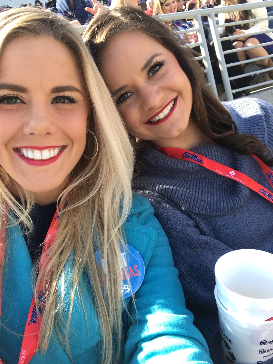 hellooitschlo's tweet photo. #HottyToddy https://t.co/UmBR4YTehN