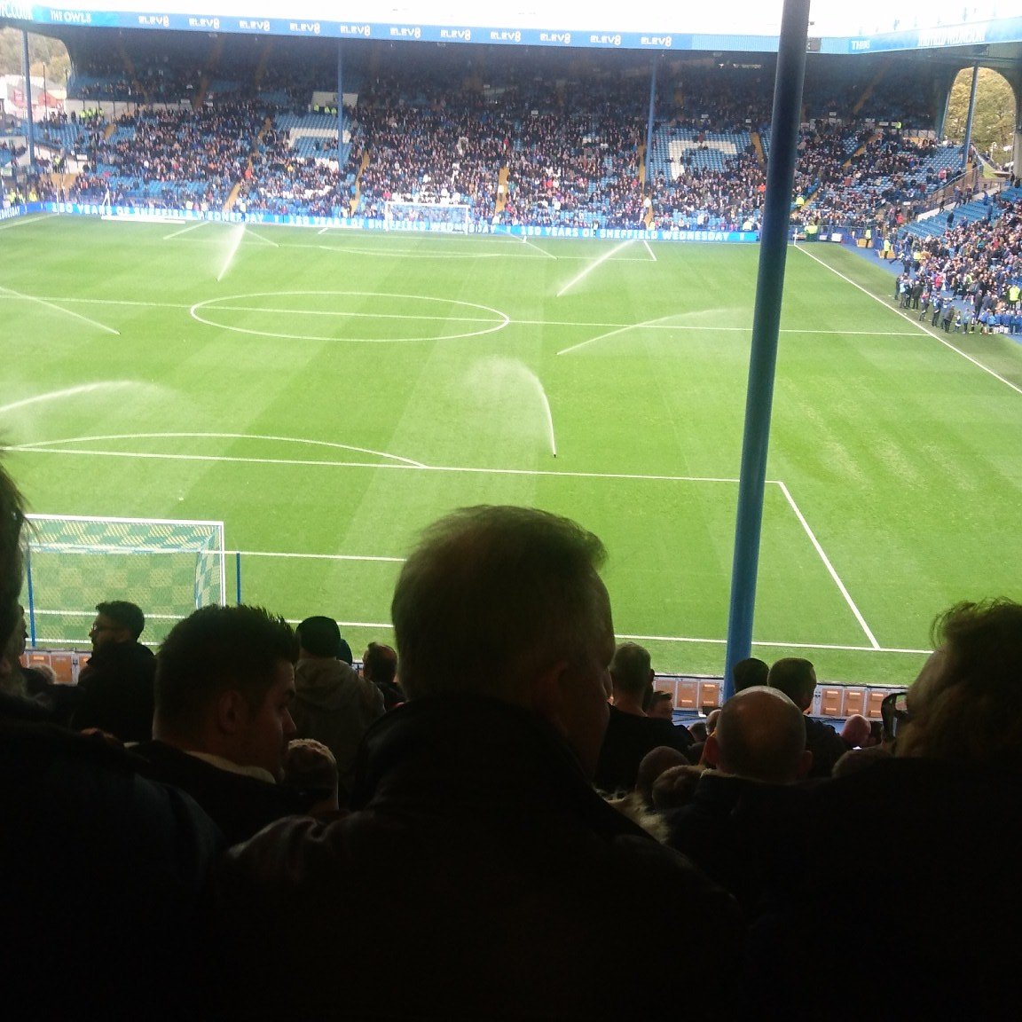scott_beever's tweet photo. Sheffields a shithole a wanna go home. #BFC #swfc should have beat these piggy twats today https://t.co/6uoiyF32mG