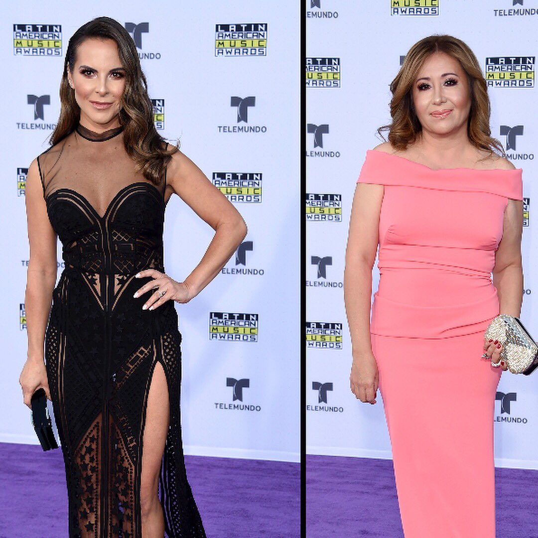 revolveraudio's tweet photo. Muy pronto un nuevo episodio de @neteandopodcast con las bellas @katedelcastillo &amp; @Jessimaldonado 🙌🏼😍❤️
Click 👉🏼 https://t.co/x3b3GLEADU https://t.co/DMNXkaCjIZ