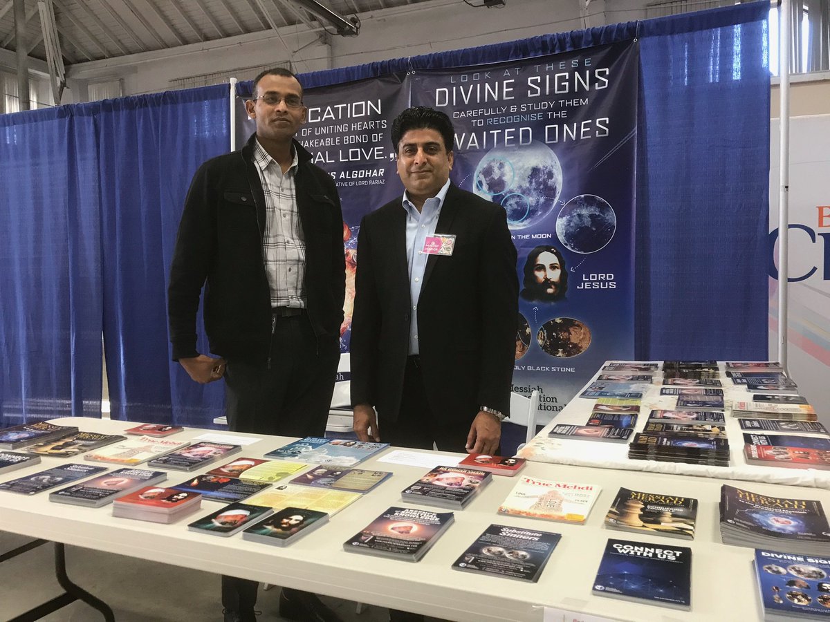 Irfan_Syed01's tweet photo. We are at #BodyMindspirit #Expo at Salt Lake, #Uttah. If you are interested in opening of Spiritual Heart and free Healing, visit our booth. https://t.co/t6MyhaQfWy