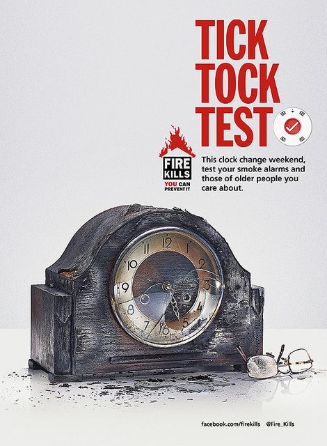 Tadley12's tweet photo. When you change your clocks please take a few extra seconds to test your smoke alarms. #clocksgoback #ticktocktest #ExtraHour #Halloween https://t.co/I6GVky8dp0