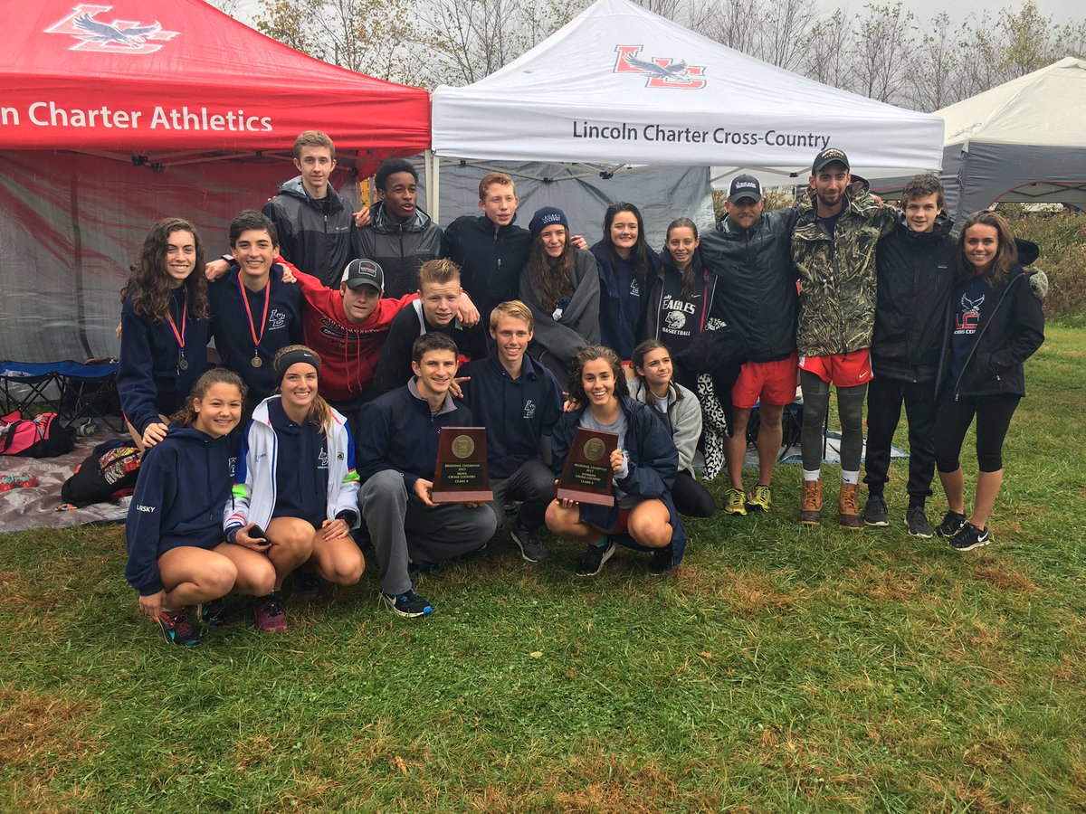 LCS__Athletics's tweet photo. LCS xc - mens and womens West 1a champions @LincolnCharter @DavidKeever @jflagler @DenverWeekly #itisgoodtobeaneagle https://t.co/gywsbzsDGg