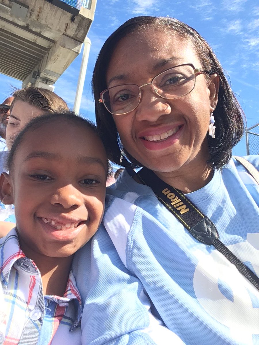 FernStewart13's tweet photo. #goheels https://t.co/CERVYAw3Cr