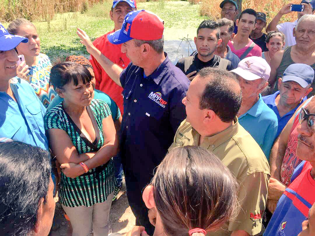 RMarcoTorres's tweet photo. Nos fuimos a las catacumbas como nos enseñó el Gigante Chávez; como nos instruyó nuestro Pdte @NicolasMaduro a sanar las heridas del Pueblo https://t.co/fJHEw6p9qP