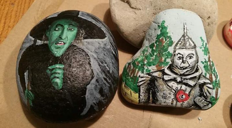 615RockSharing's tweet photo. @yellowbrickroad @WizardofOzClub @wizardOfoz
#WizardOfOzAU #TinMan #WickedWitch
-David Leftwich (615 Rocks! ★artist) https://t.co/IqohwAbEff