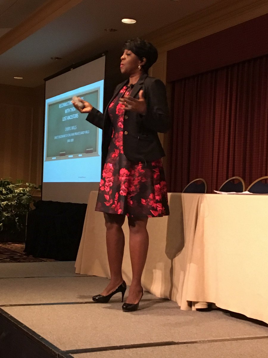 KelliLWells's tweet photo. Inspiring to hear @cherylwillsny1 sharing her wisdom: don’t let society or others define - you tell the world who you are! #CFES17 https://t.co/cZkThM4waS