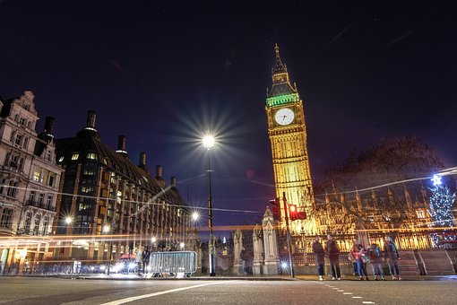 Everythingpkd's tweet photo. Don't forget the #clocks go back at #2am #Sunday. More time to plan your next #holiday. https://t.co/i3SIOHyY80 https://t.co/Un1JB9VxRW