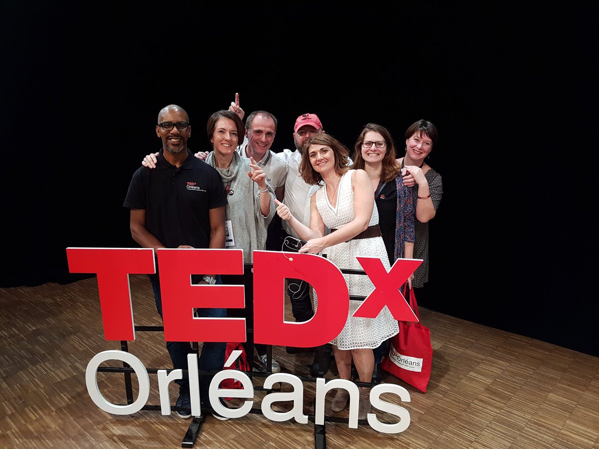 TEDxRennes's tweet photo. What a #TedxTeam 😄 @TEDxOrleans @TEDxQuimper @AssoBidl @TEDx_Lorient @tedxtours @tedxbordeaux #TedxFamily #TedxFrance https://t.co/3r8mp8Z73H