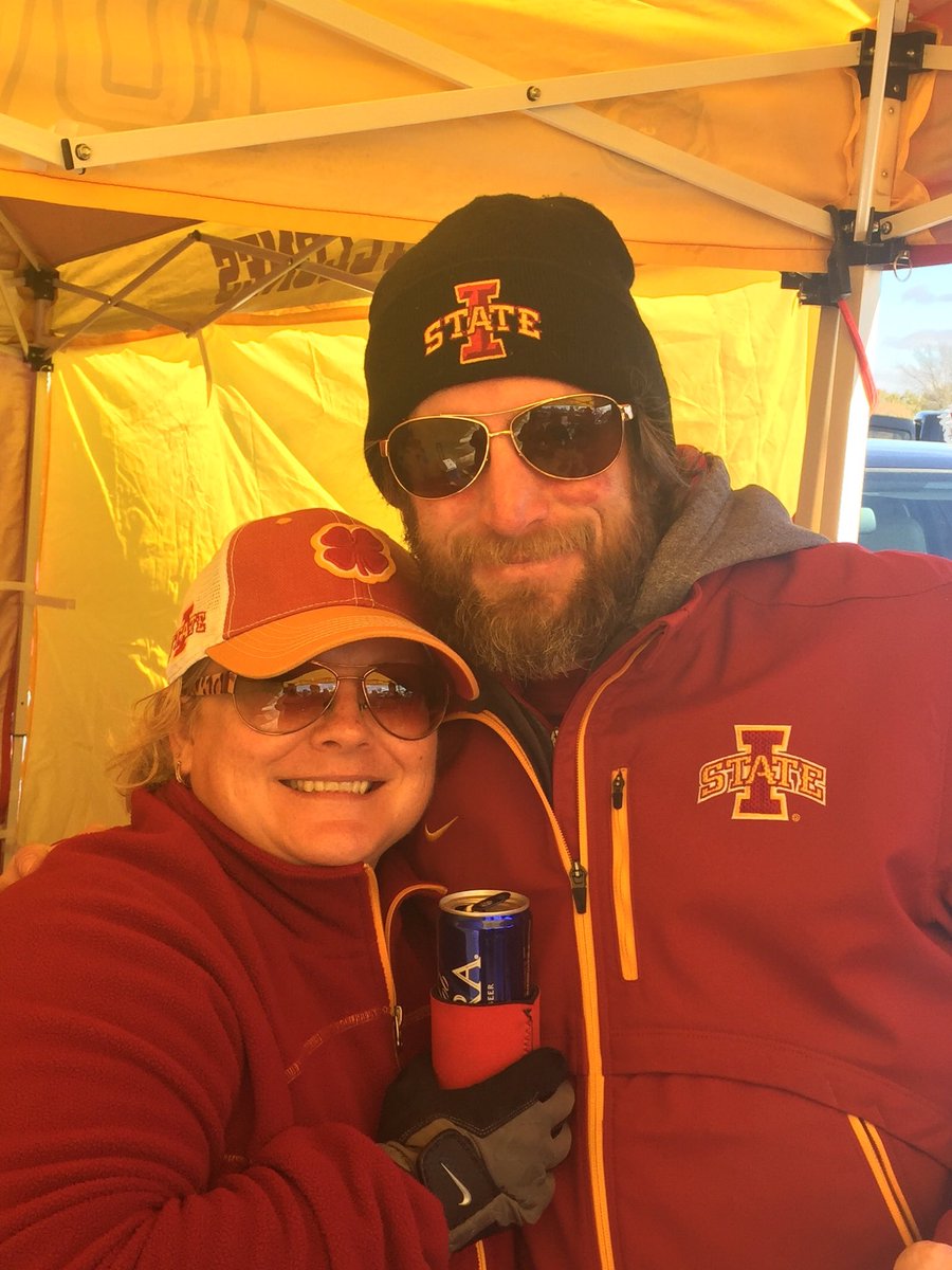 BridgetBing's tweet image. Go State!  #CyclONEnation