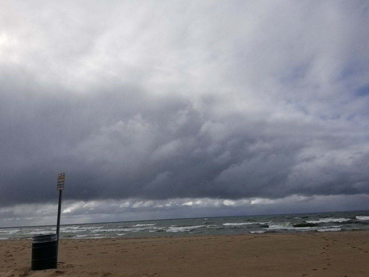Out on lake Michigan this afternoon in search for some waterspouts! <a href="/JWSevereWeather/">JWSevereWeather</a> <a href="/GVLakerWeather/">GV Weather</a> #wmiwx #lakemichigan