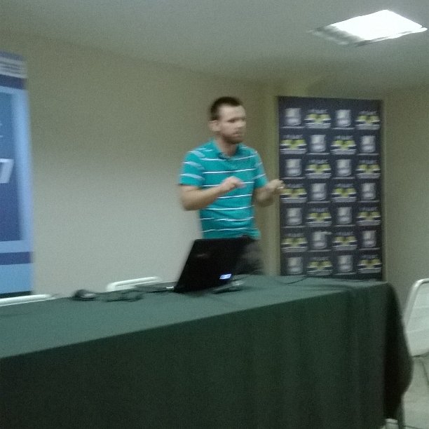 distel_ca's tweet photo. Ya estamos conversando sobre el esequivo en el marco de la #Filuc https://t.co/J2oqLUaR8K
