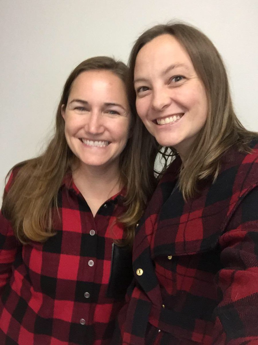msandersonreads's tweet photo. Started 4yrs ago as RISD librarians & ppl still get us mixed up. Made it easier today! 🤣 #LIBEXPO17 #librariantwins @jlrosol https://t.co/09ziWyu0hC