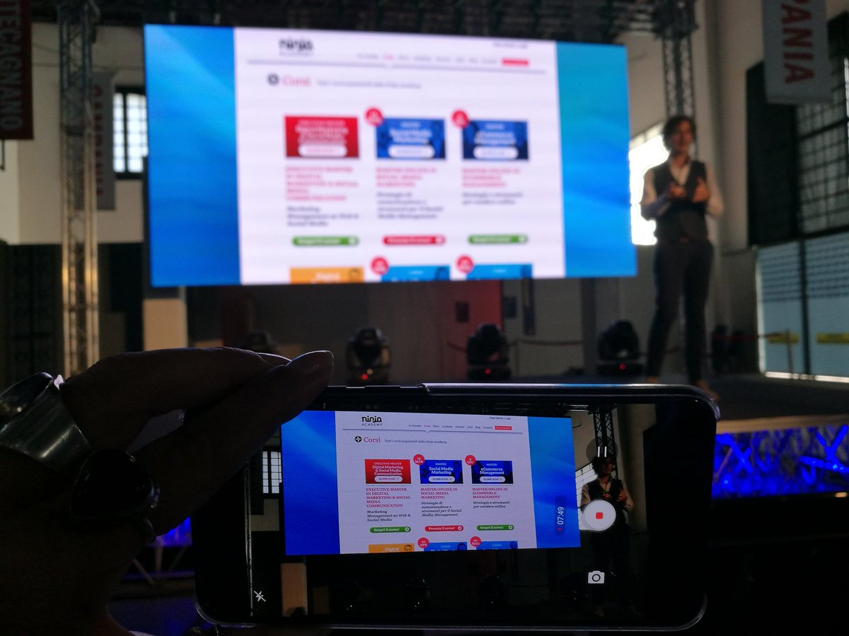 MagnArtNews's tweet photo. #eh2017 #ninjamarketing @ninjamarketing @NinjAcademy @mirkopallera #ecommerce https://t.co/6kD6fOOtjw