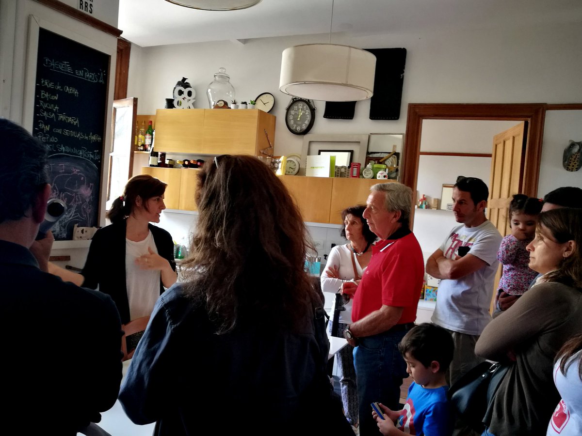 meperis's tweet photo. @openhousebsas #ohbsas  Casa Colectiva Valentin Alsina Josefina y Wenceslao unos genios! https://t.co/fUFKkTp362