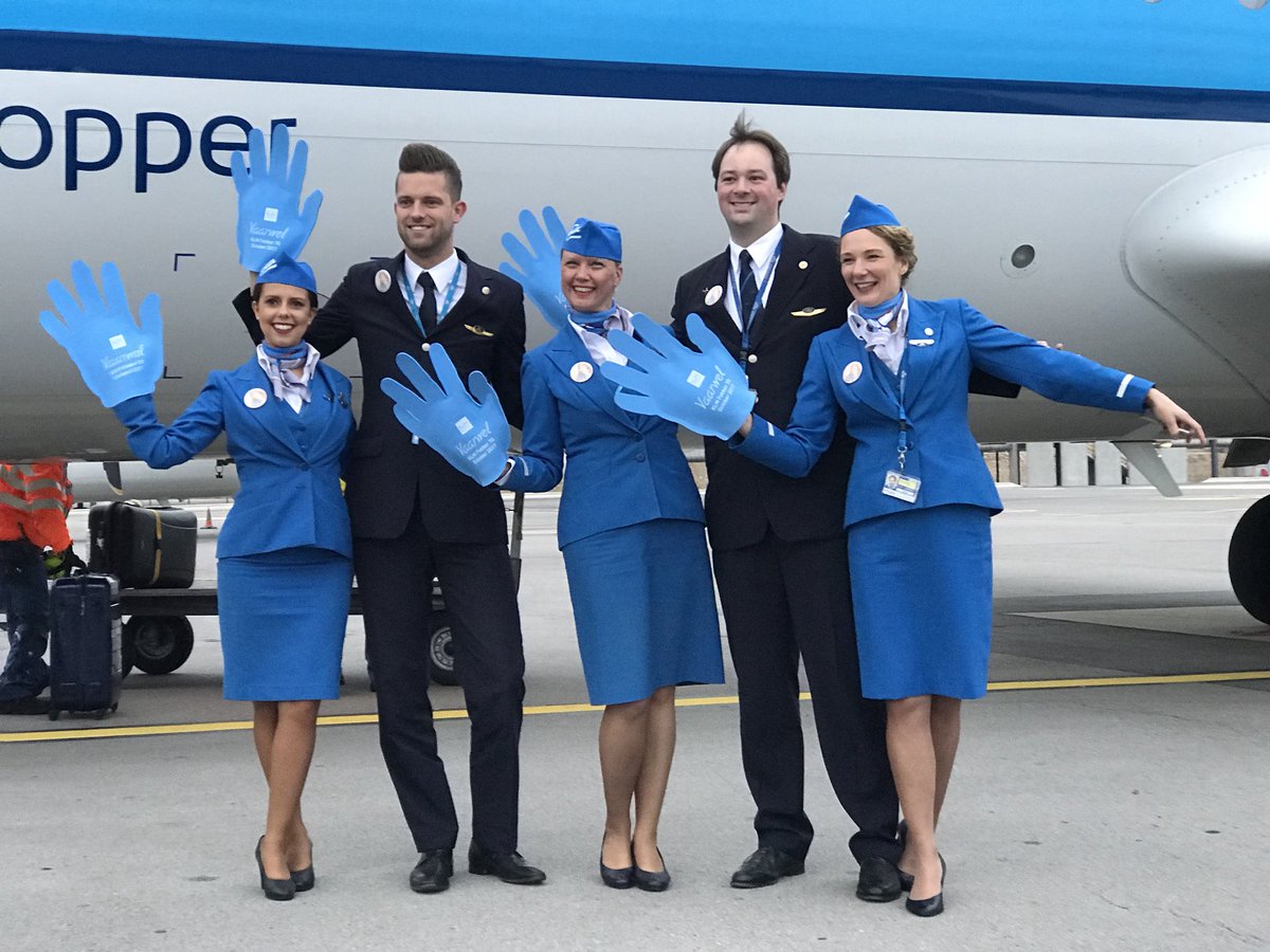 luxskater's tweet photo. Byebye Fokker 70! Thanks for many years of service! #goodbyefokker #klm #luxembourg @luxairport @KLM https://t.co/TsoAvvm3AU