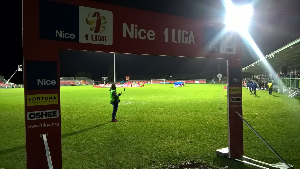 _1liga_'s tweet photo. Sobota w #Nice1Liga @OSHEE_OFFICIAL
#GKŁPUN 0:1
#PGSMIE 2:3
#TYCKAT 1:0
#OLIRCZ 1:2
#DRUSTM 0:0 https://t.co/x2m06OHFzV