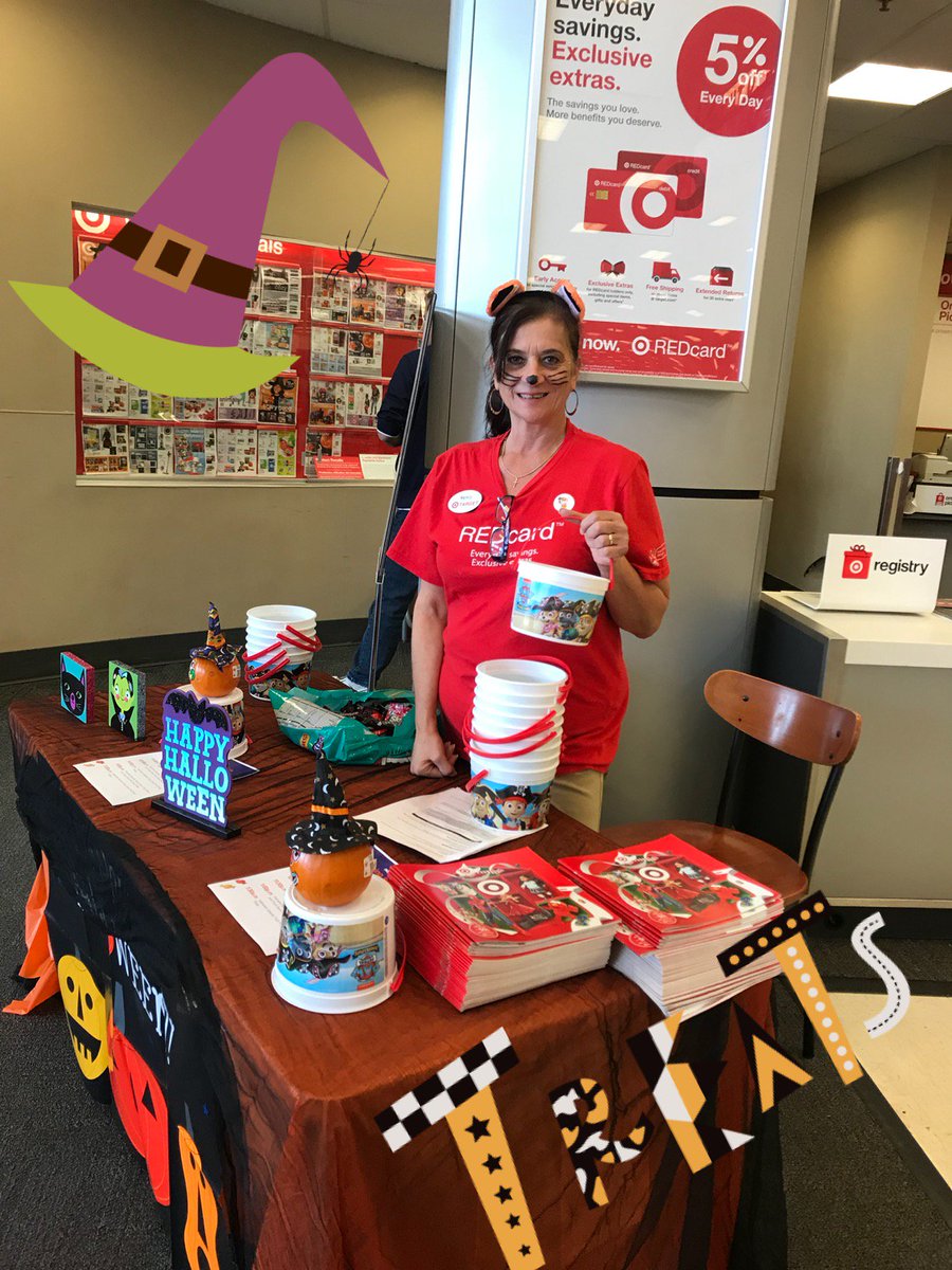 We had the best time ever delighting our guests at our paw patrol trick or treat event! So many great costumes and guest compliments😍 #t1956