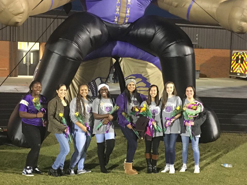 💛💜Purple &amp; Gold Squad 💜💛class of 2018!!! Thank you ladies for an awesome season!