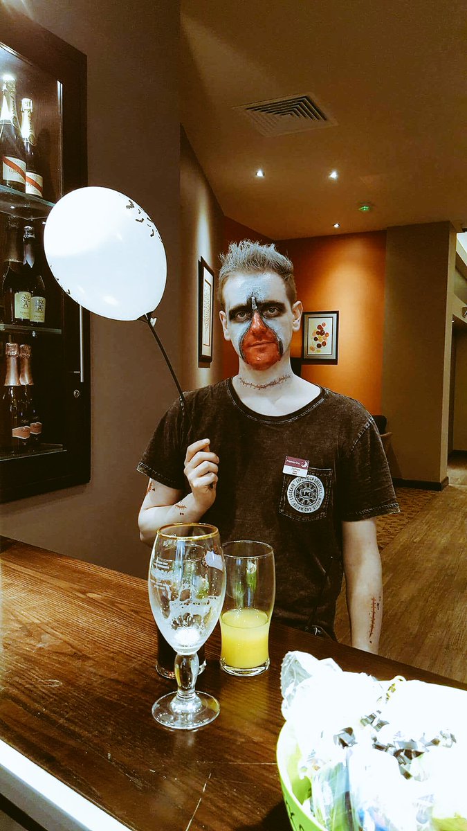 NCLthegatePI's tweet photo. It’s Halloo-oow-een! 🎃👻 #scaryboss #hotelhalloween @Pipulse1 https://t.co/4zxEwOkixi
