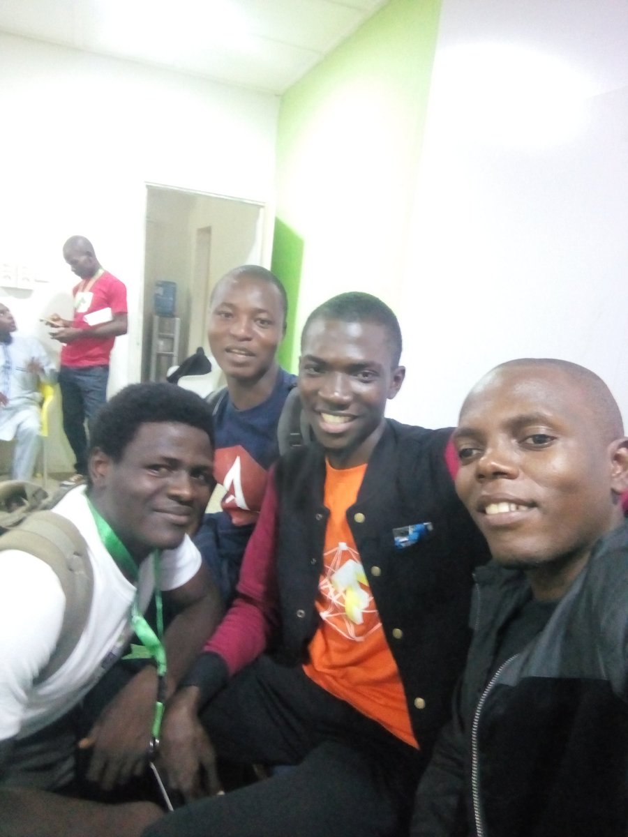 gdgkaduna's tweet photo. #DevFest17 #DevFestNE17 https://t.co/fvYCmWHUYe