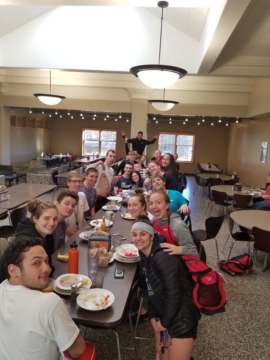 LinfieldSwim's tweet photo. After a great morning practice the Wetcats fuel up with some tasty omelets! #scocats #catzone https://t.co/qcGcNfIqIn