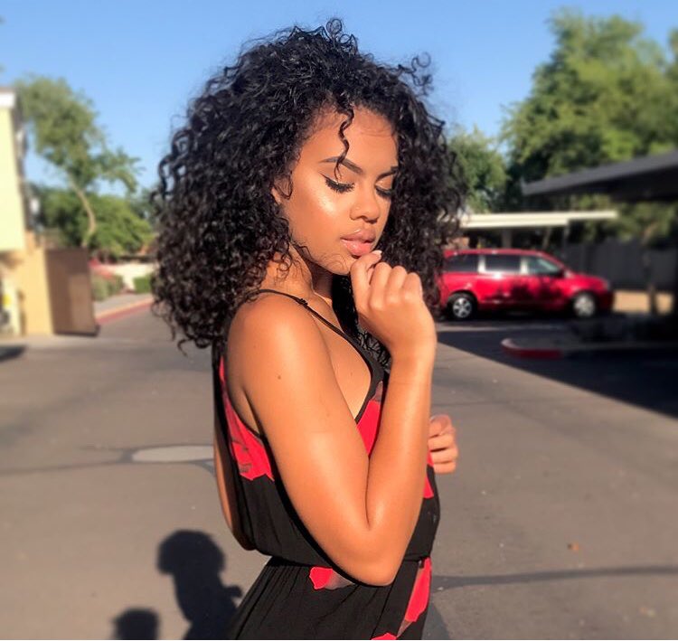 eanajessentials's tweet photo. #Glowspirationโจ Our Loose Highlighter in "Illustrious" worn by @daaebrown ๐๐โจ #GoWithTheGlow #Glotober https://t.co/GKpImAM5To