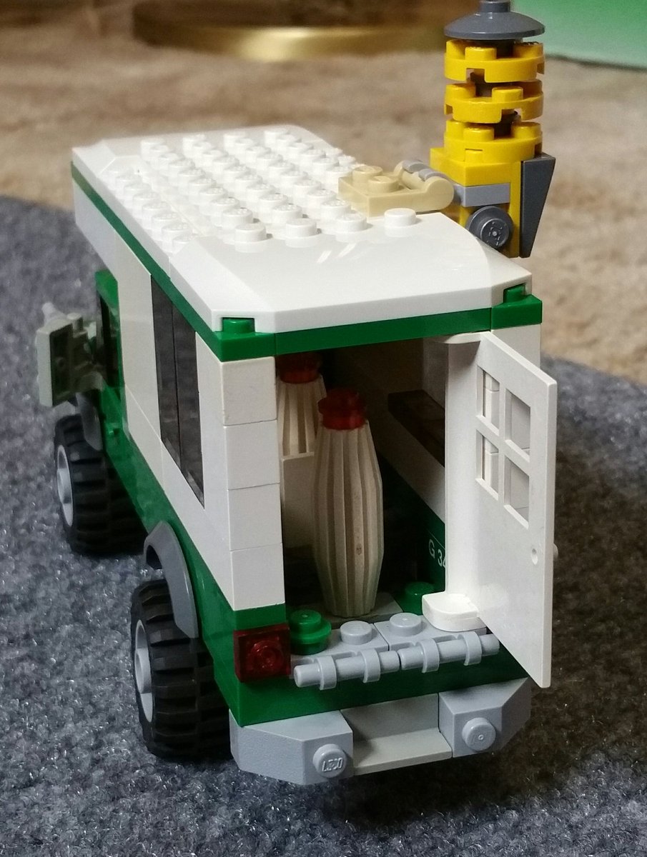 ScottaHemi's tweet photo. Kinda boring but done! #lego #vigilante8 https://t.co/oPrXJ6Cc7S