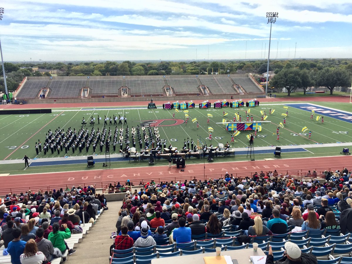 txbands's tweet photo. Row row row your boat, competitively across the lake. No wave or whirl pool can keep you down; you are > that. @Berkner_Band #dmi2017 https://t.co/ZebKLGuGKf