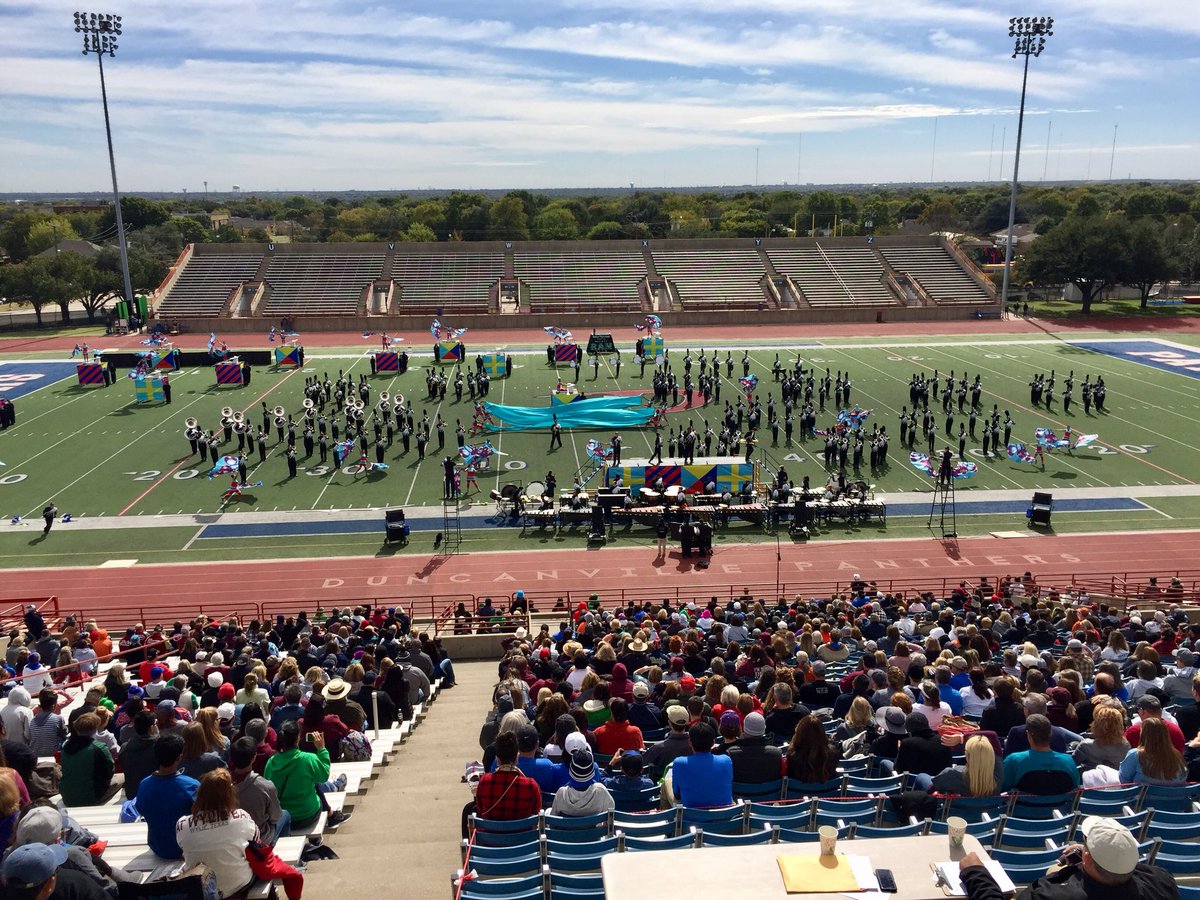 txbands's tweet photo. Row row row your boat, competitively across the lake. No wave or whirl pool can keep you down; you are > that. @Berkner_Band #dmi2017 https://t.co/ZebKLGuGKf
