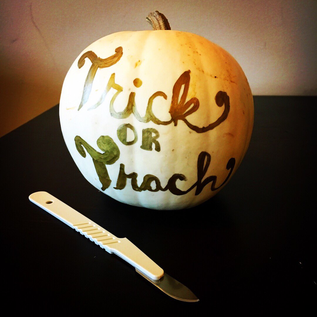 Trick or trach! Halloween #ent style 🔪🎃 #Halloween #otolaryngology #surgery #residencylife