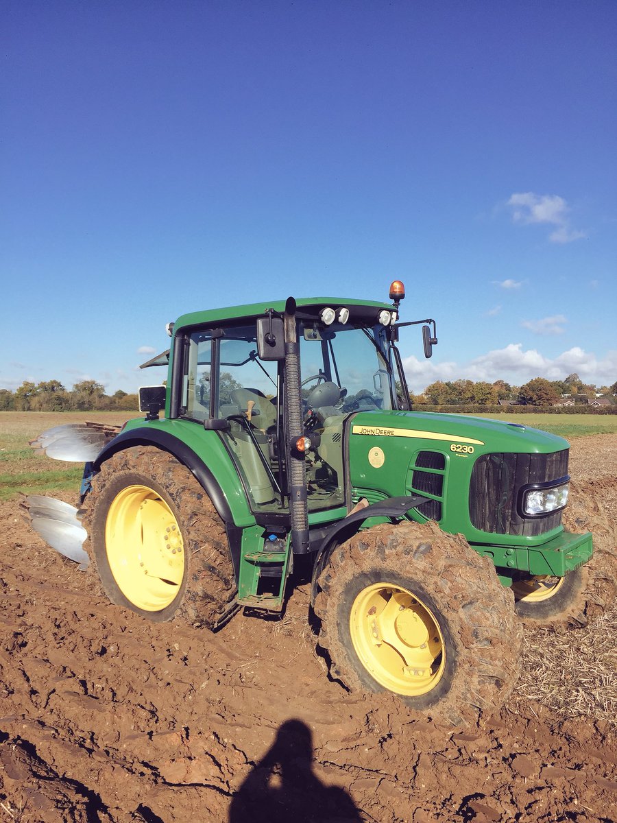 herts_agri's tweet photo. An honour today to take part in my first county ploughing match, managed to get a 4th. #hertfordshire #betterlucknexttime #flatoutfarming https://t.co/7yJqAOwNJ9