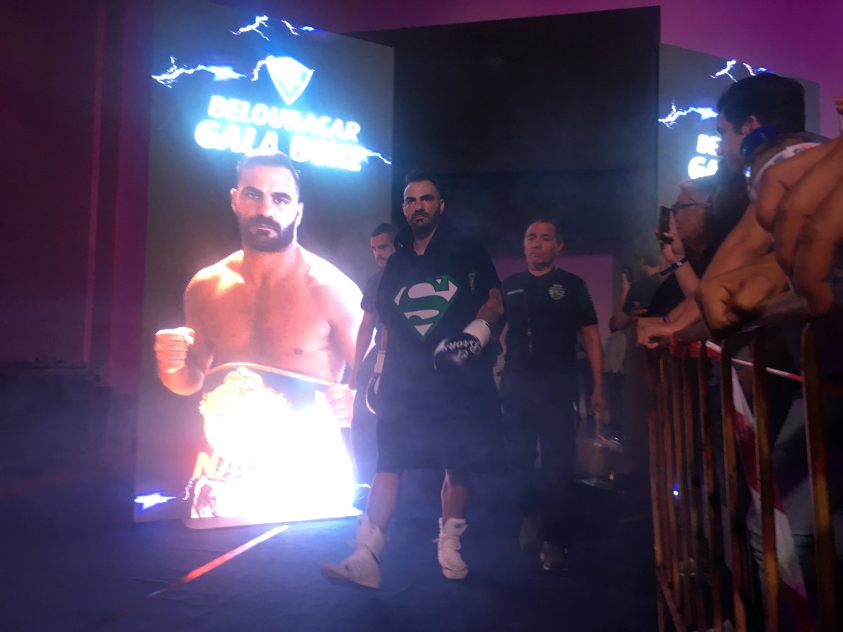 pfigas's tweet image. Ricardo Fernandes para a defesa do título de campeão nacional na categoria 79kgs #BoxeSCP