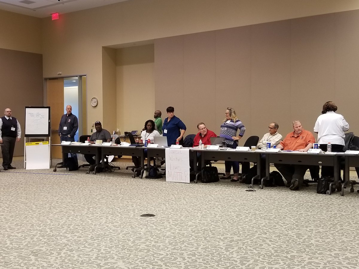 ATULocal713's tweet photo. Local 713 attending the Joint Industrial Council Conference in Silver Springs, MD. Thank you President Hanley for putting this together! https://t.co/amLaTo2yhY