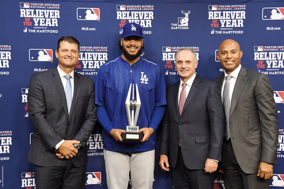 Kenley Jansen earns reliever of the year award – Dutch Baseball Hangout